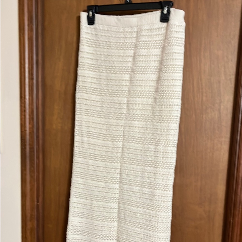 Elegant Cream Knit Skirt from Freshman 1996 in medium